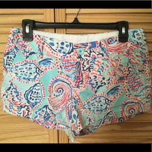 Lilly pulitzer walsh shorts size 2